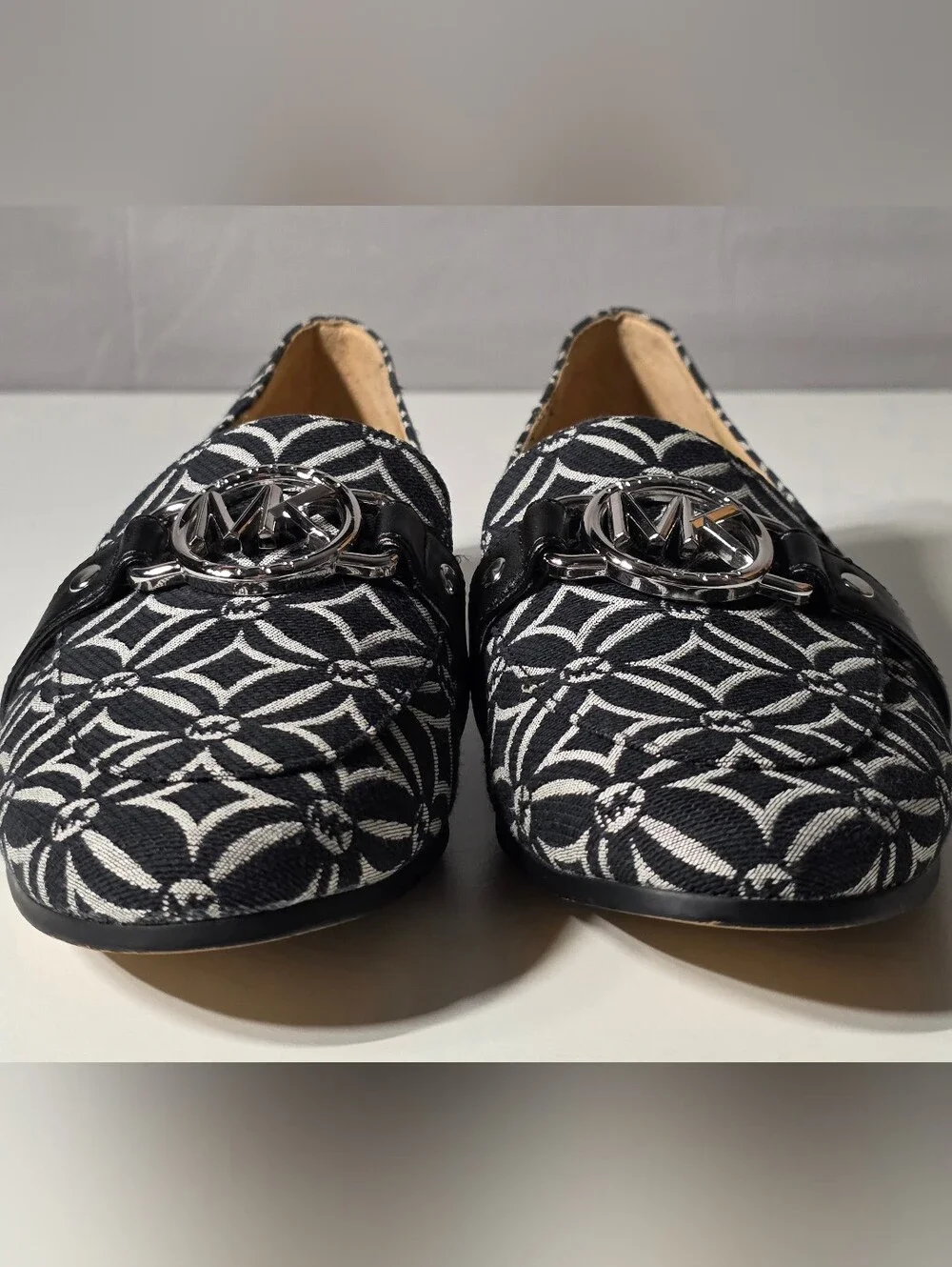 Michael Kors Rory Loafer Flats Size 6m